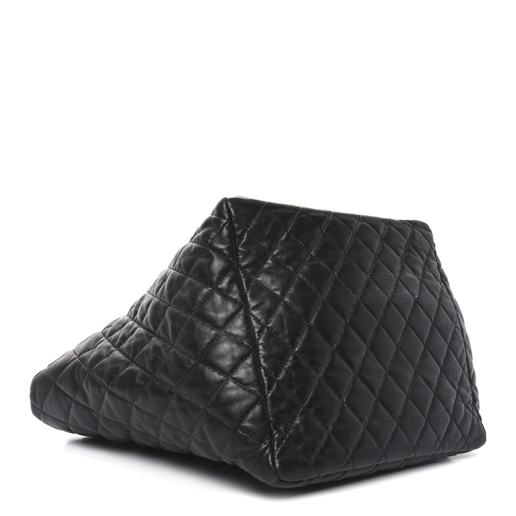 Lambskin Quilted Week End on Mars Tote Black