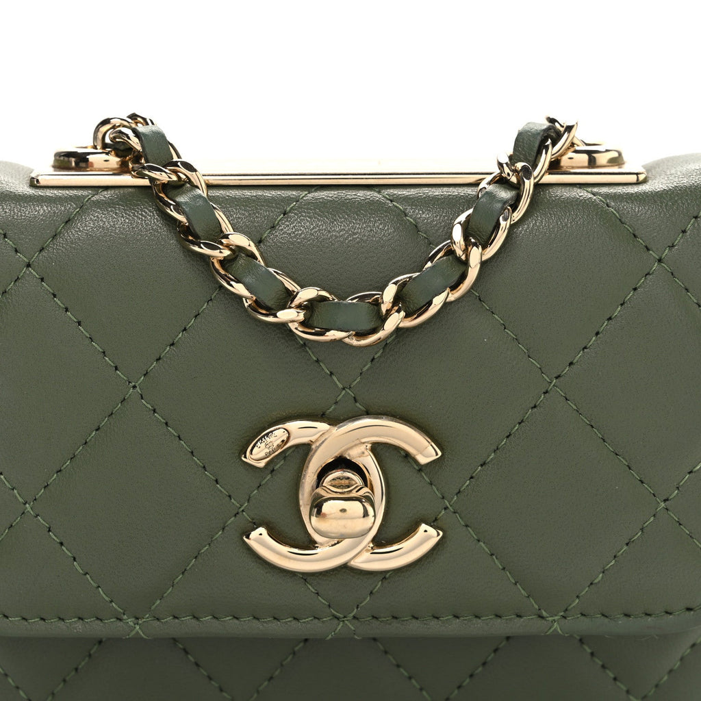 Lambskin Quilted Trendy CC  Holder On Chain Green
