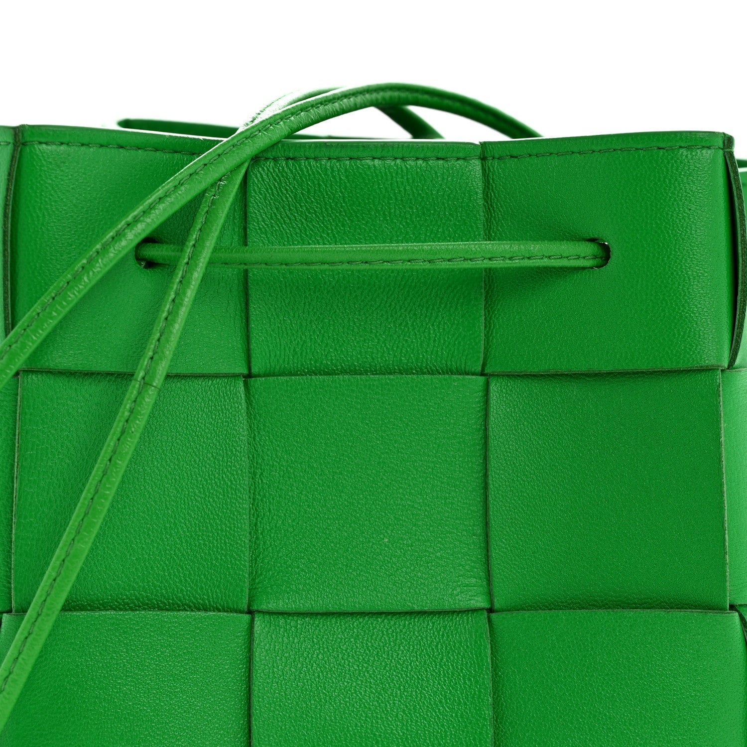 Nappa Maxi Intrecciato Small Cassette Bucket Bag Parakeet