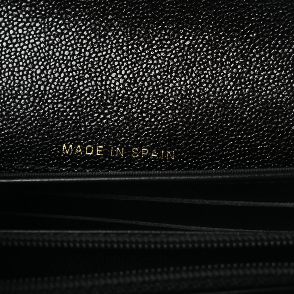 Caviar Quilted Medium Boy Flap Wallet Black
