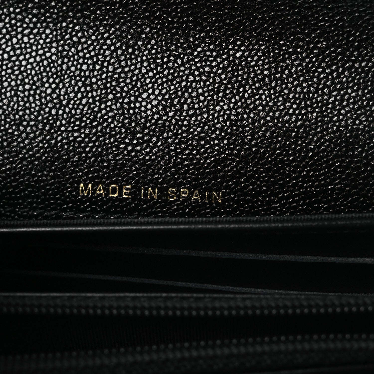 Caviar Quilted Medium Boy Flap Wallet Black