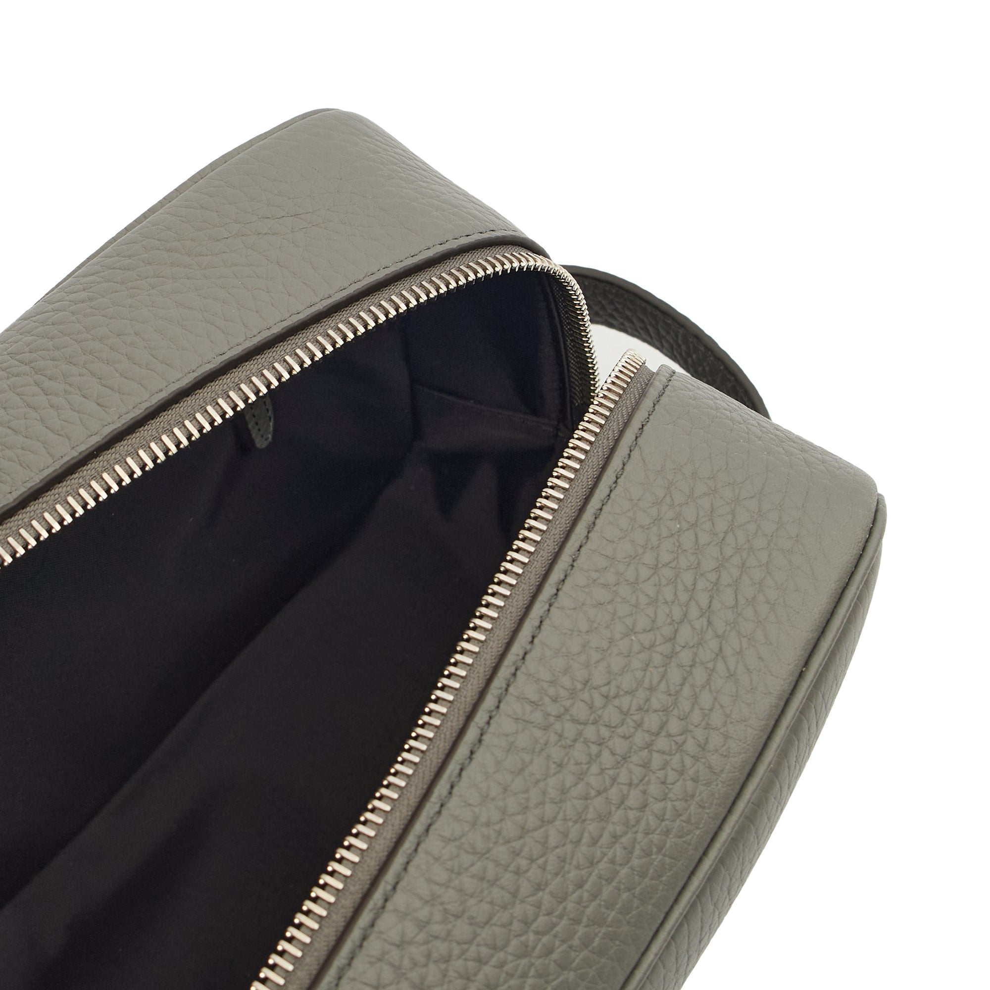Mulberry Cosmetic Bag Wash Case in Grey, Leather