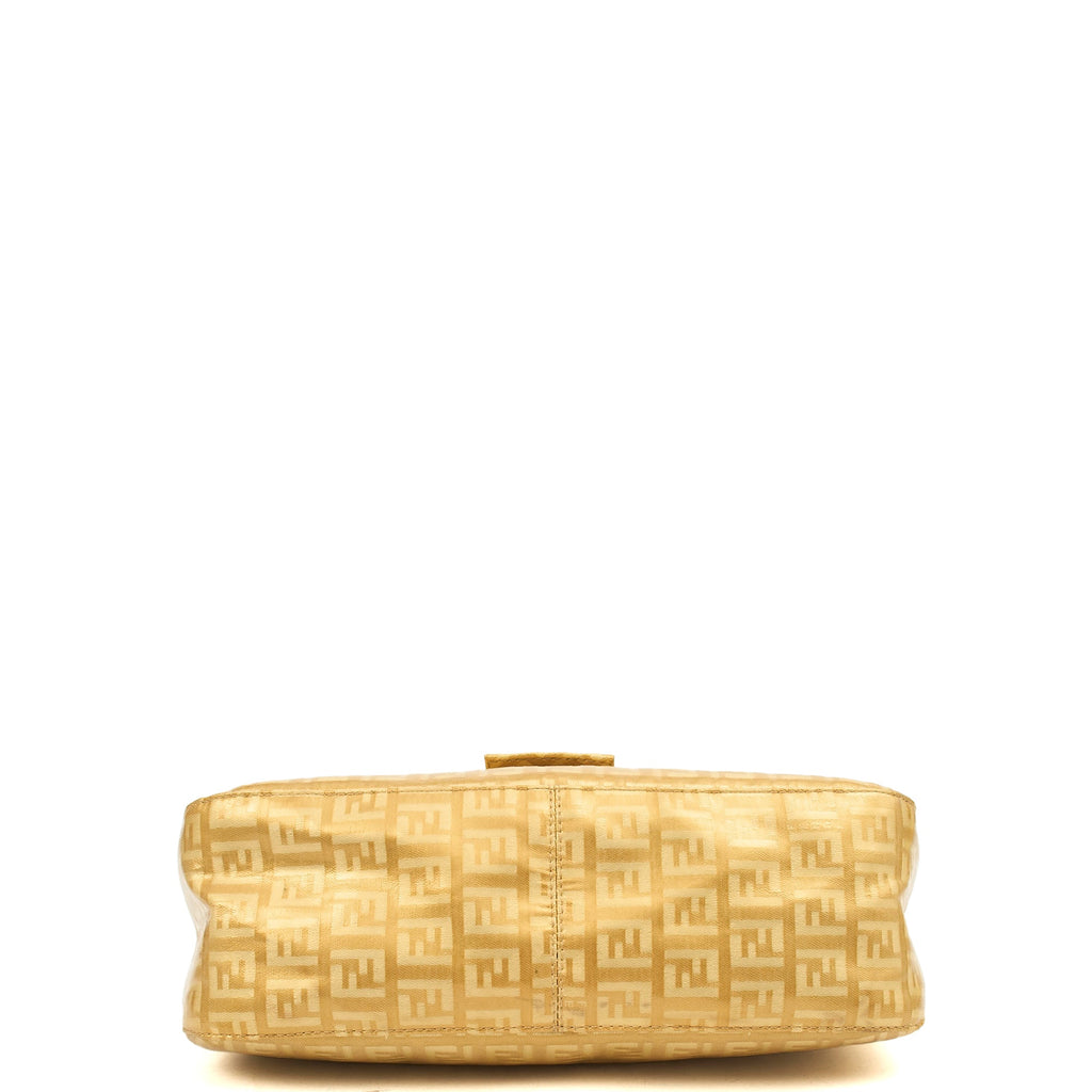 Fendi Shoulder Bag Baguette in Metallic, Patent Leather