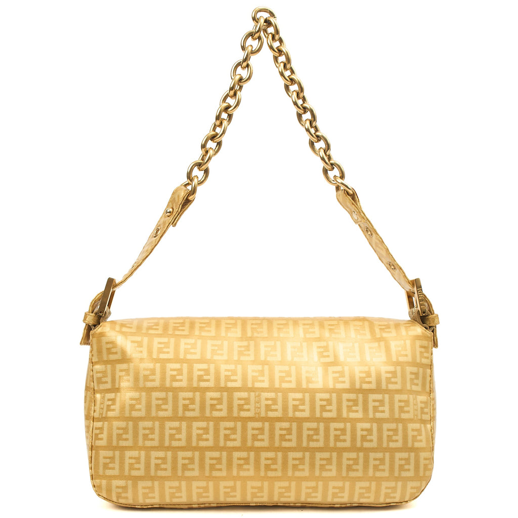 Fendi Shoulder Bag Baguette in Metallic, Patent Leather
