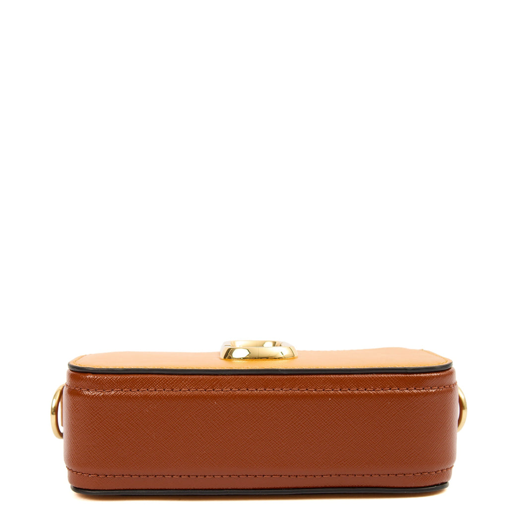 Marc Jacobs Cross Body Snapshot in Orange, Leather