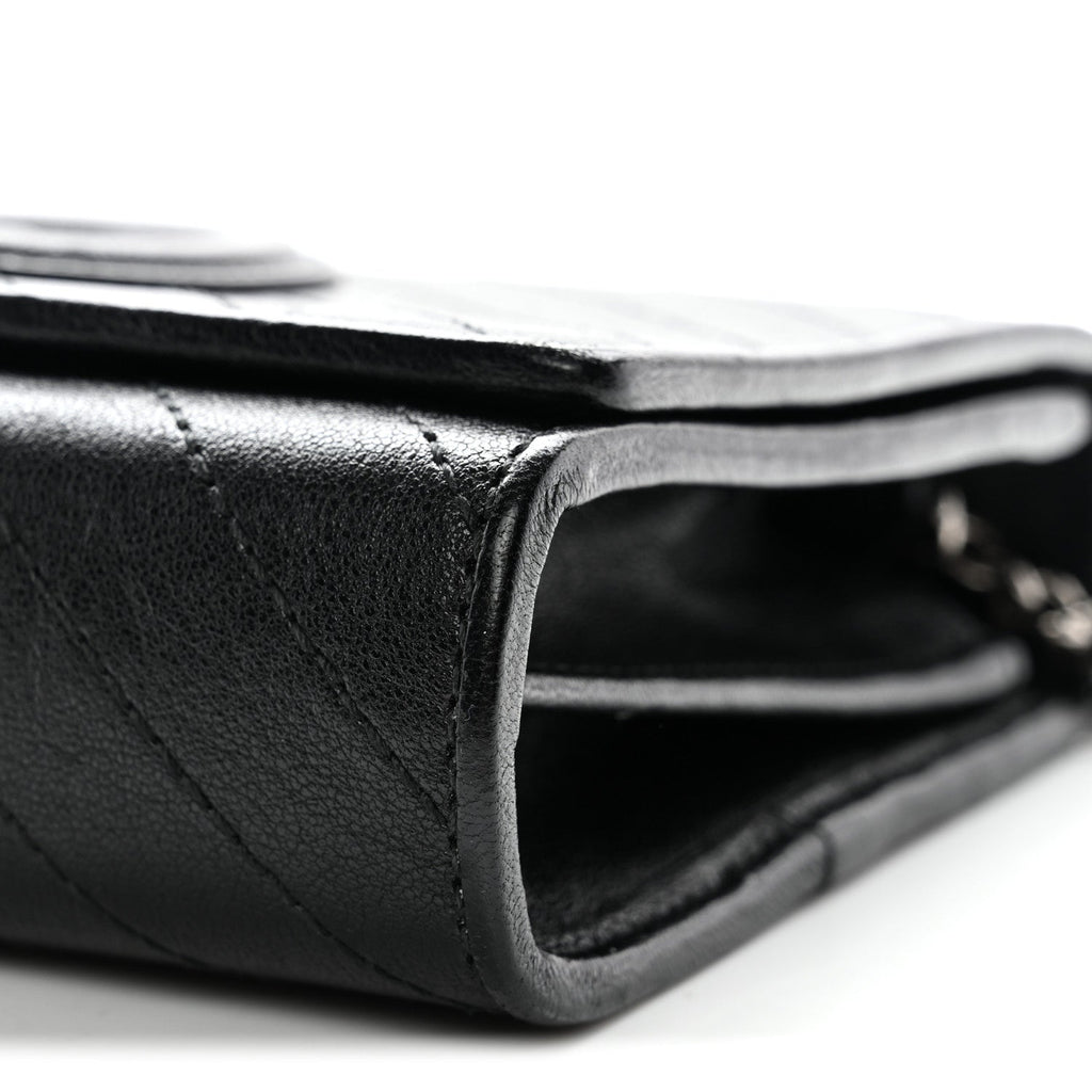 Sakai Be Green Calfskin Diagonal Stitched Blondie Wallet on Chain Black