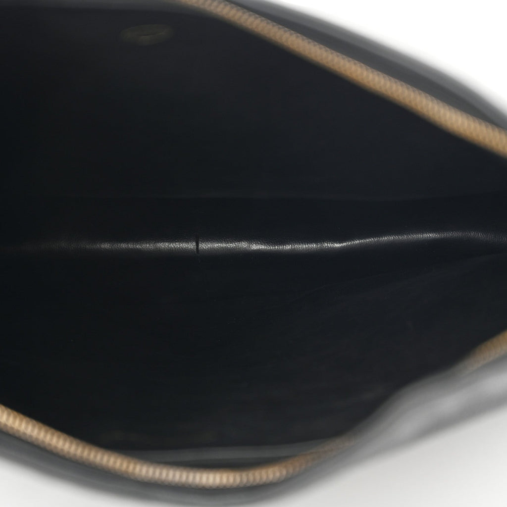Caviar CC Hobo Black