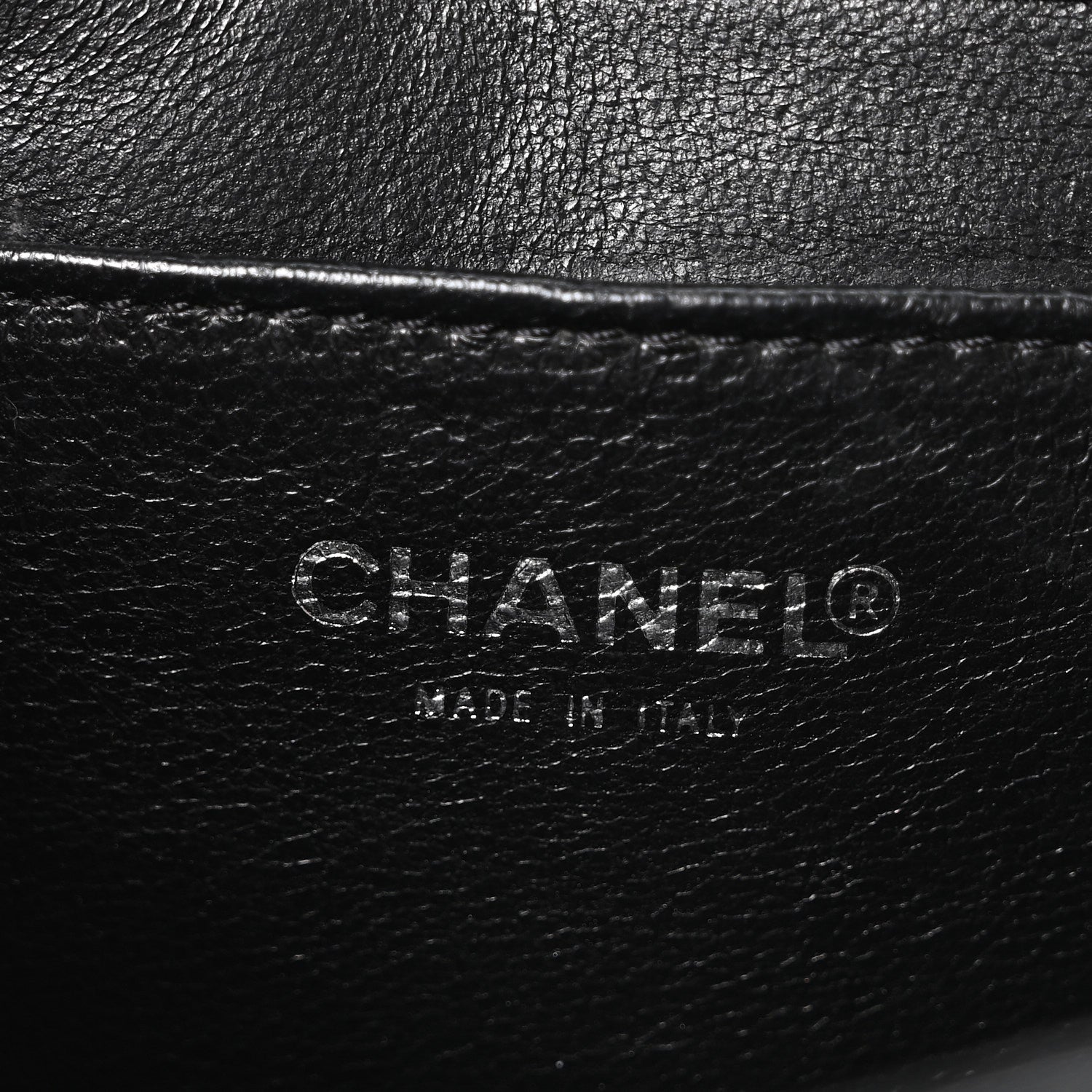 Patent Just a Drop of N°5 Comic Coco Clutch