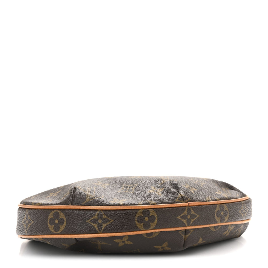 Monogram Croissant PM