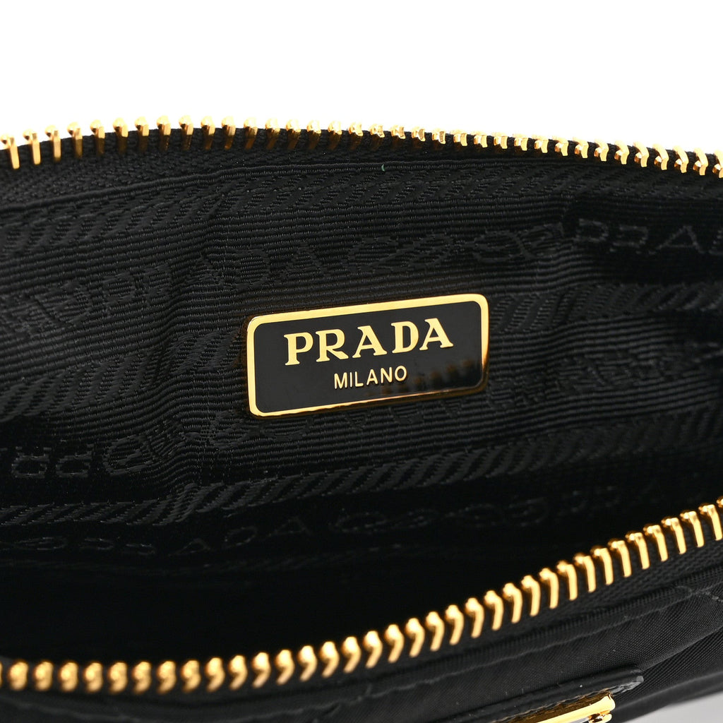 Re-Nylon Tessuto Impuntu Quilted Re-Edition 1995 Chaine Pouch Black