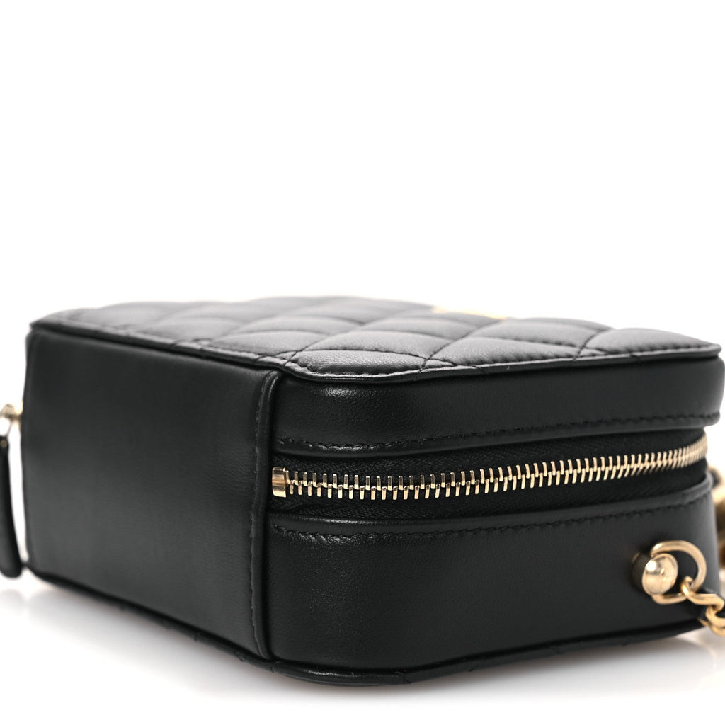 Lambskin Quilted CC Pearl Crush Camera Case Black