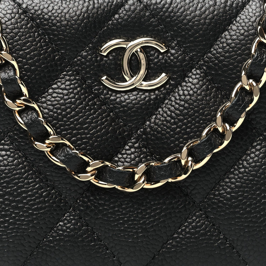 Caviar Quilted Small Top Handle Vanity Case Black
