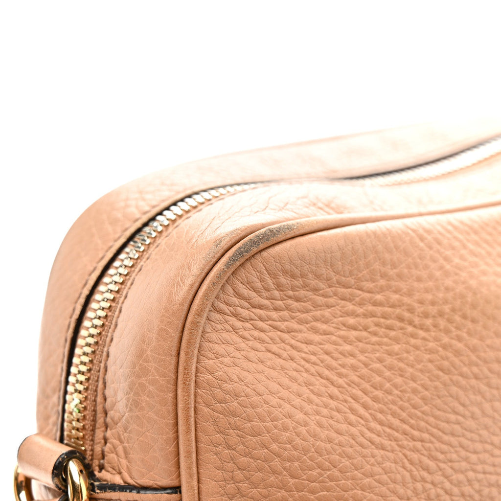 Pebbled Calfskin Small Soho Disco Bag Camelia