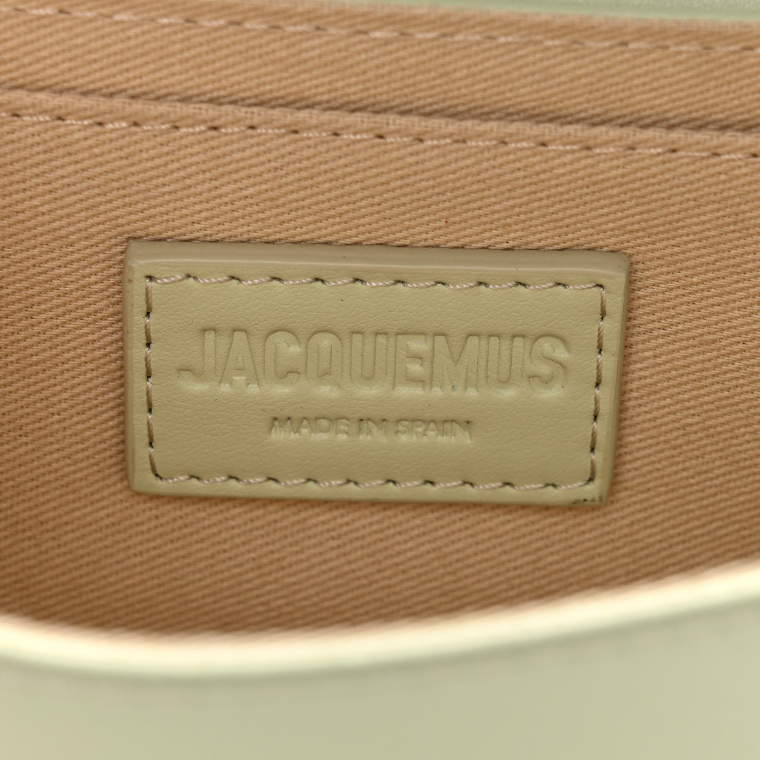Smooth Calfskin Le Carinu Light Green