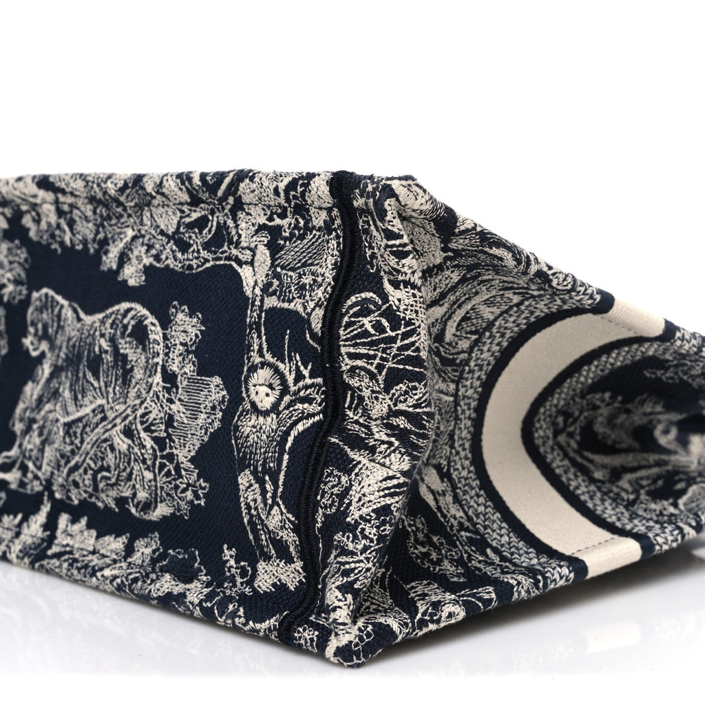 Canvas Embroidered Small Dioriviera Toile De Jouy Book Tote Blue