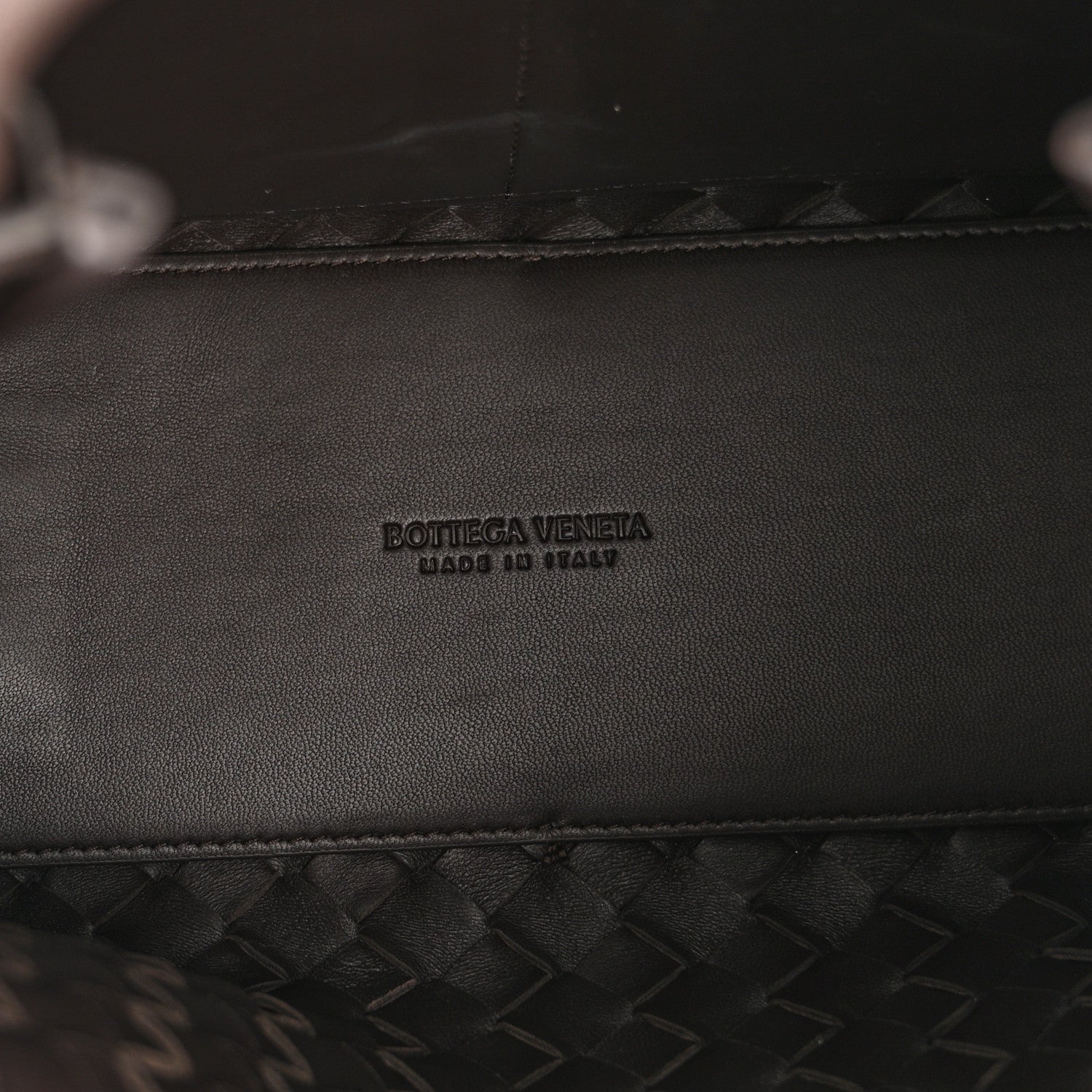 Nappa Intrecciato Medium Andiamo Shoulder Bag Fondant