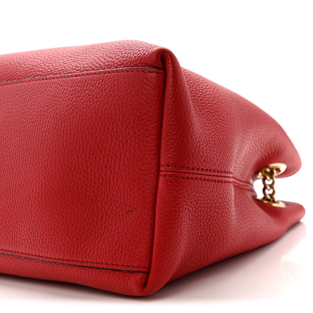 Pebbled Calfskin Medium Soho Chain Shoulder Bag Tabasco Red