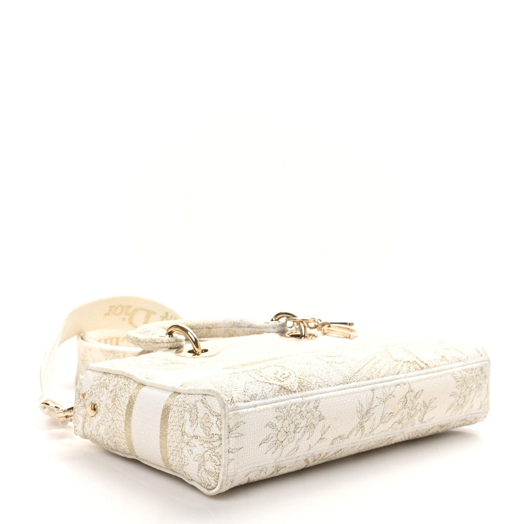 Canvas Embroidered Medium Jardin D'Hiver Lady D-Joy White Gold