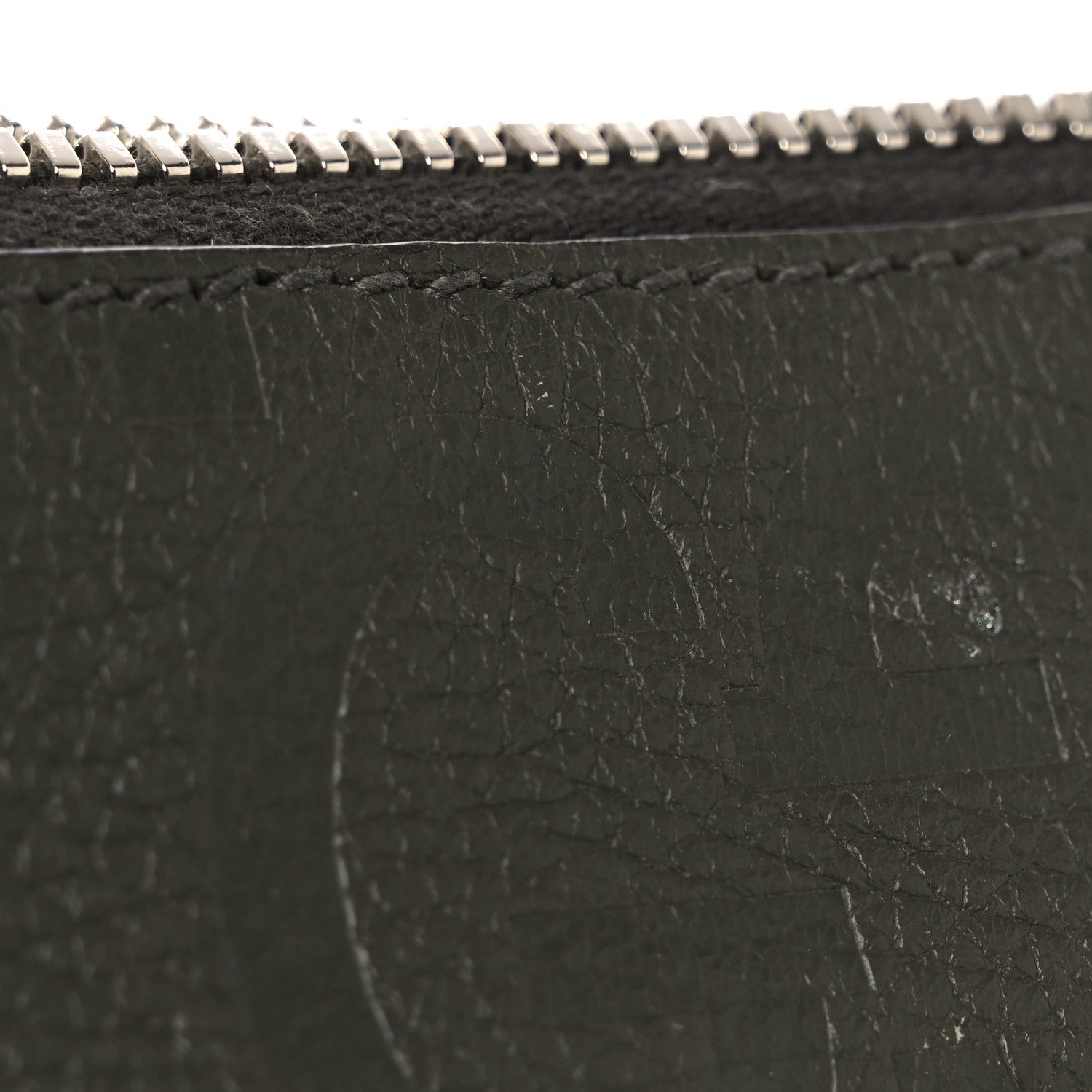 Piuma Calfskin Jumbo GG Embossed Medium Wristlet Messenger Bag Green