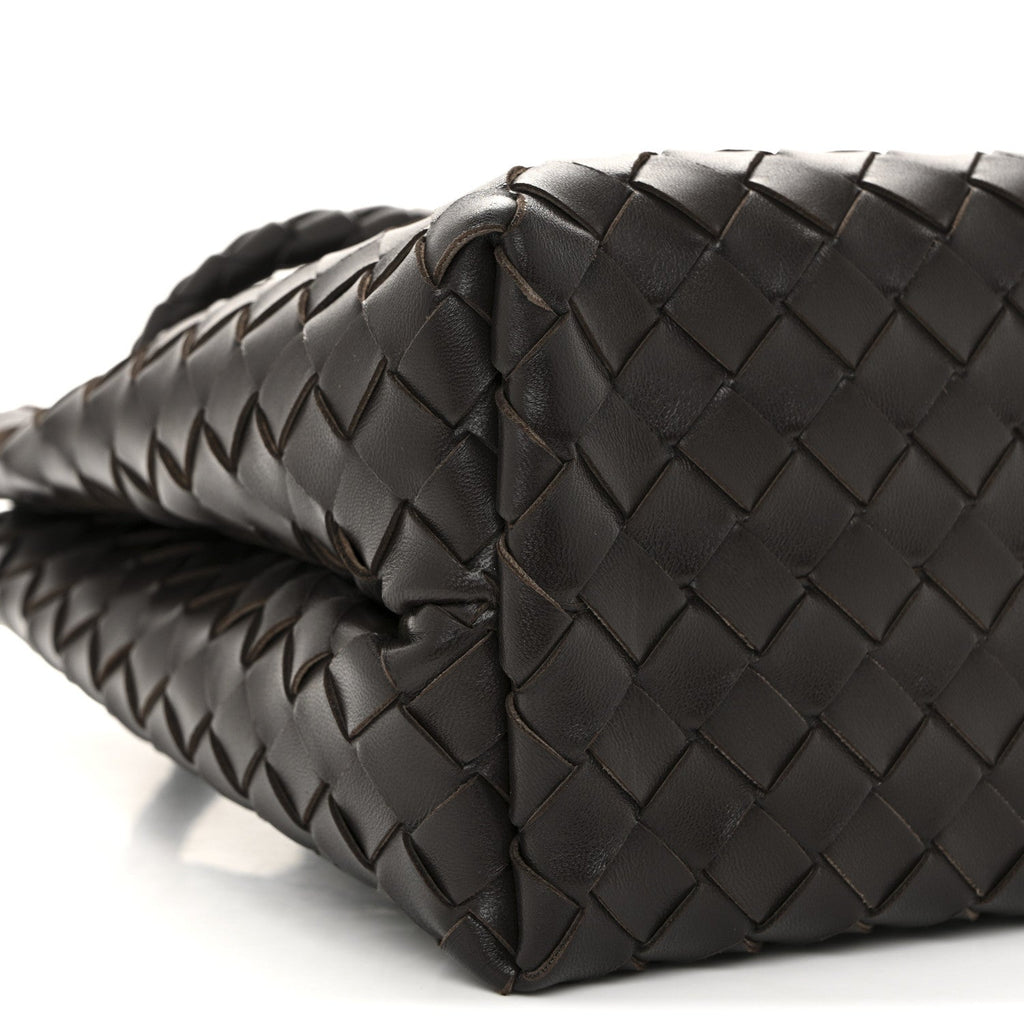 Nappa Intrecciato Medium Andiamo Shoulder Bag Fondant