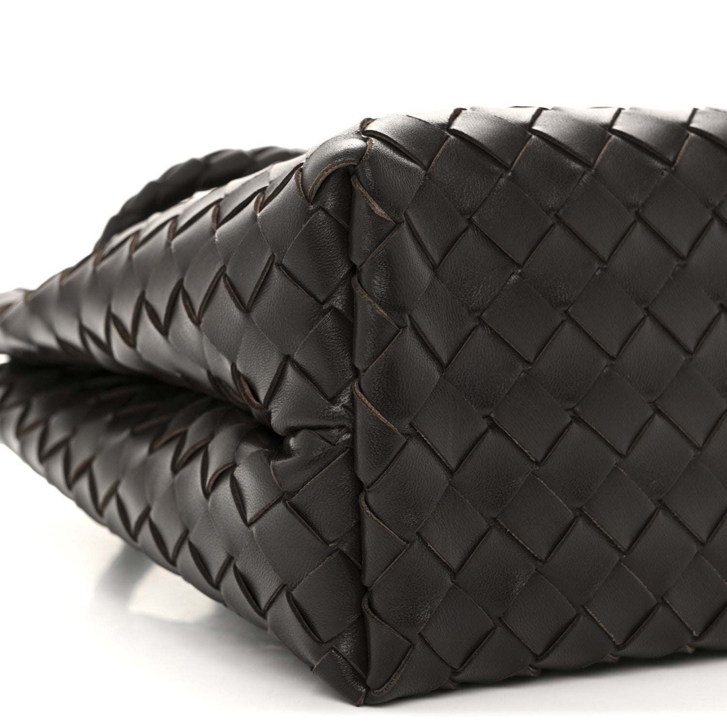 Nappa Intrecciato Medium Andiamo Shoulder Bag Fondant
