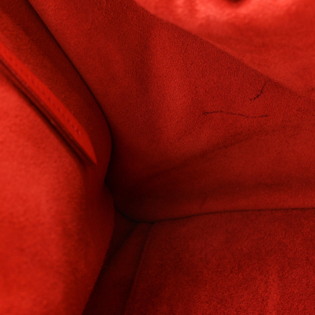 Supple Calfskin Medium Phantom Luggage Vermillion