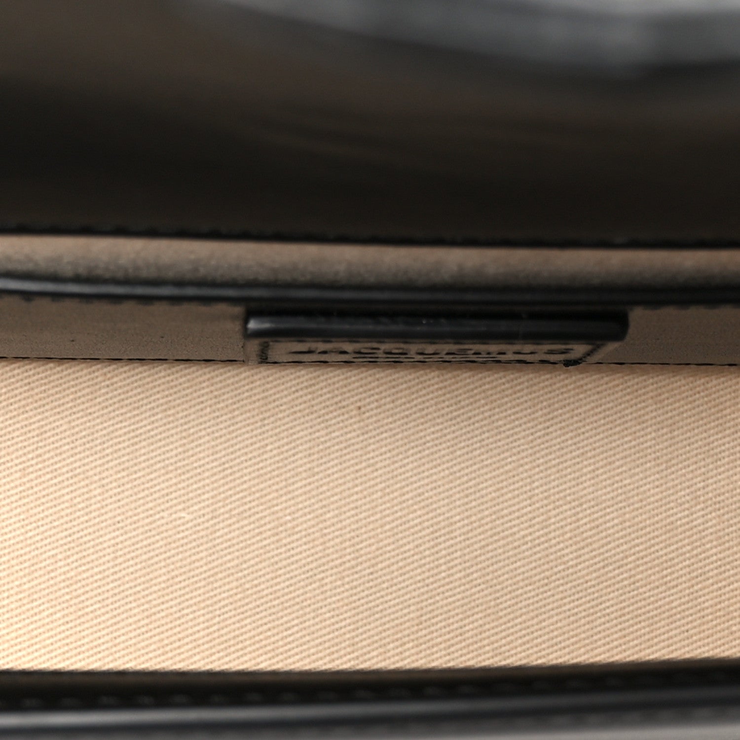 Smooth Calfskin Le Grand Bambino Long Black