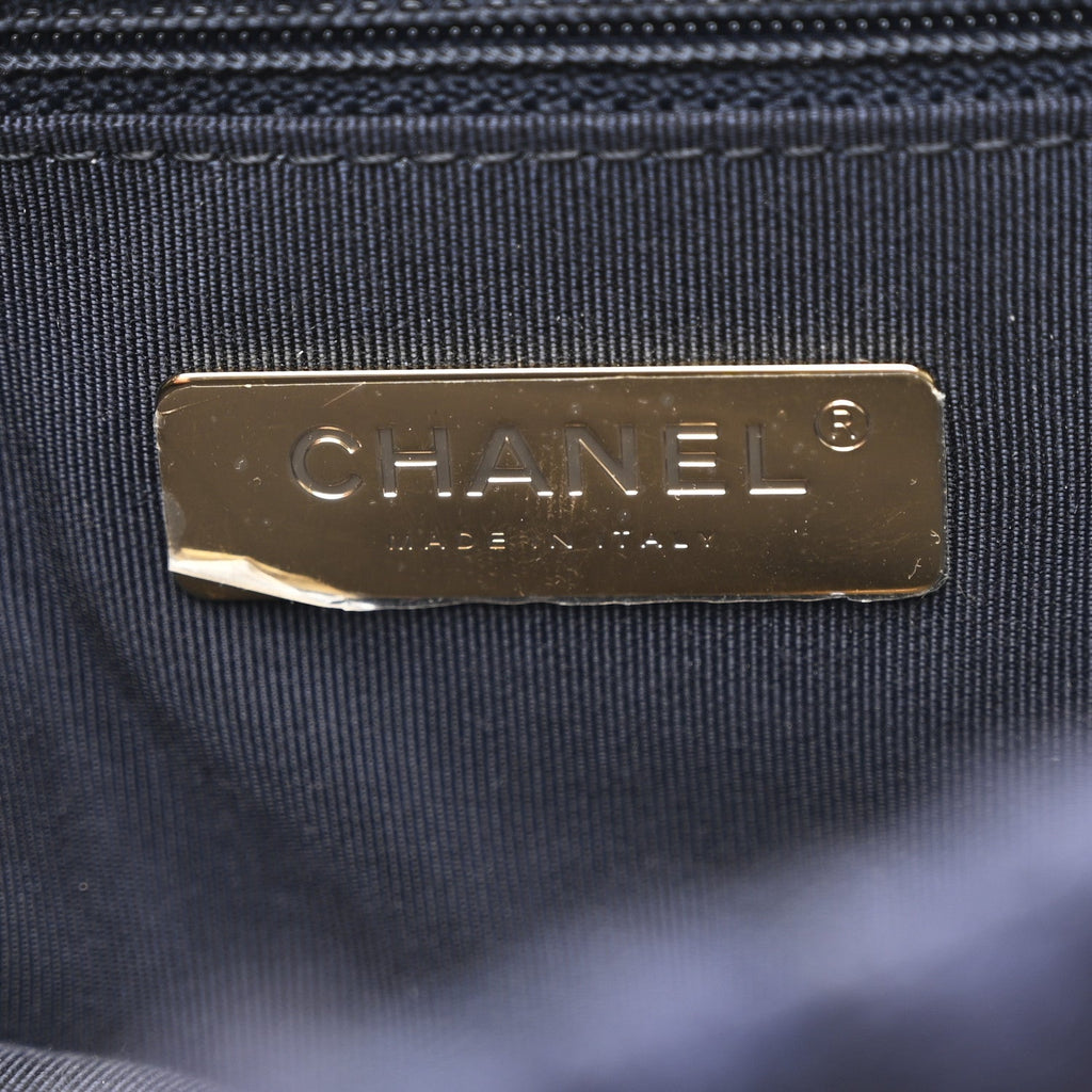 Tweed Quilted Maxi Chanel 19 Flap Navy