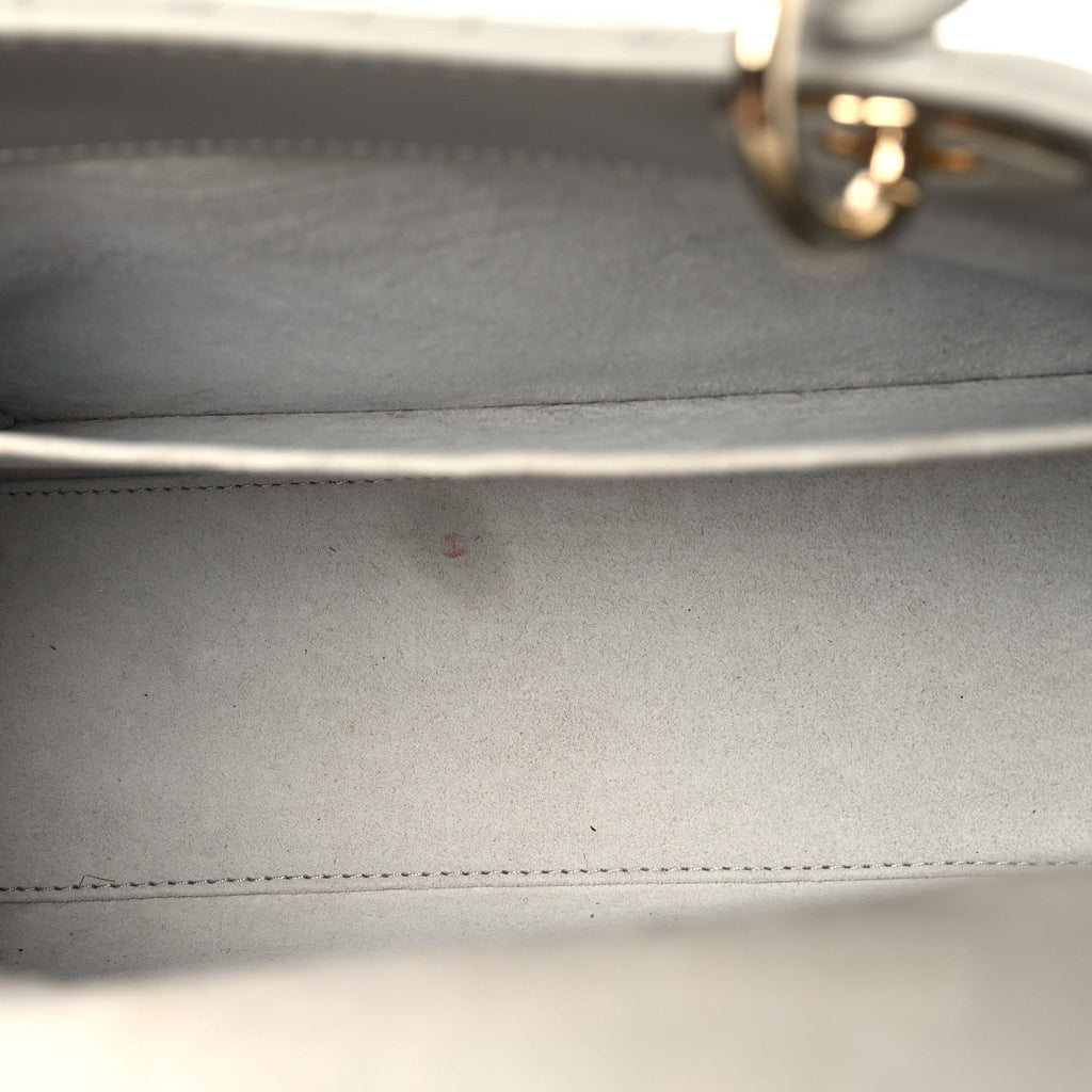 Lambskin Cannage Medium Lady Dior Grey