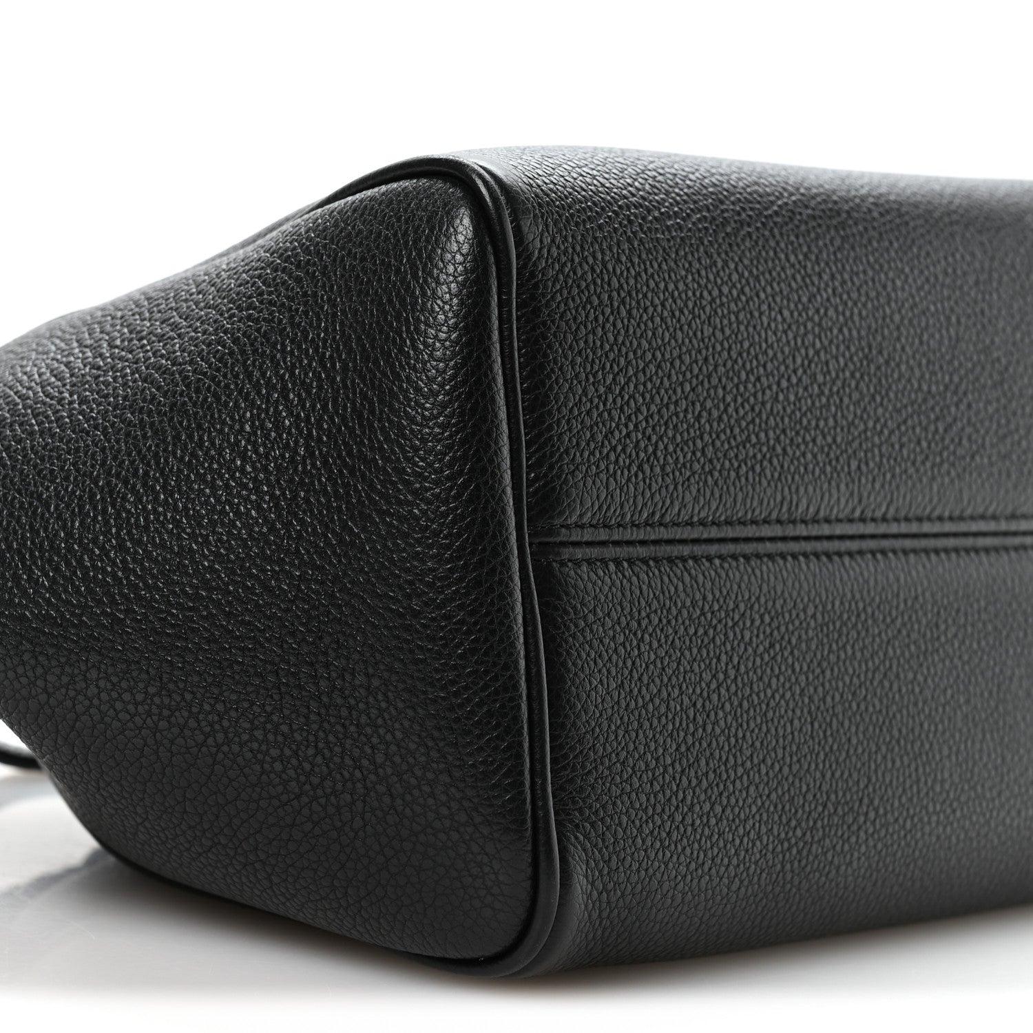 Calfskin Cuir Small Triomphe Cabas Drawstring Black