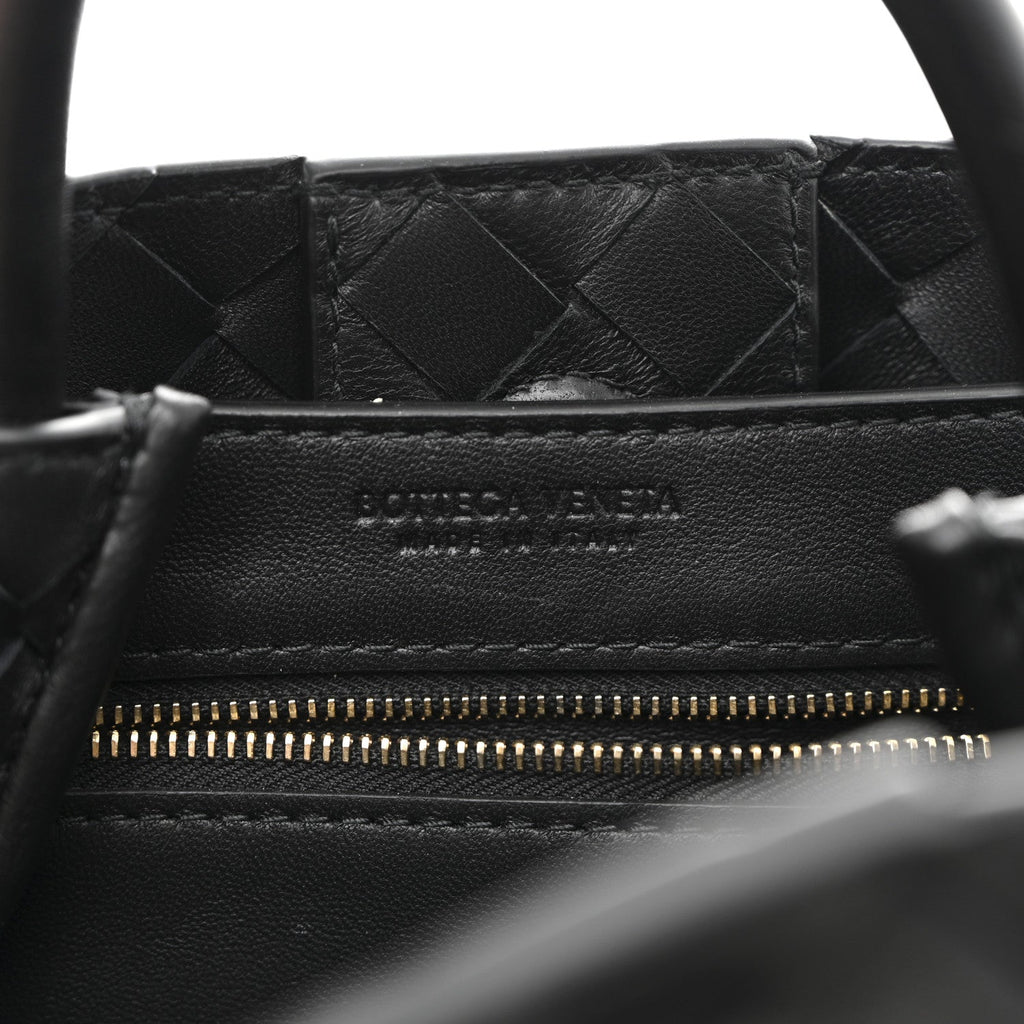 Nappa Intrecciato Small Andiamo Shoulder Bag Black