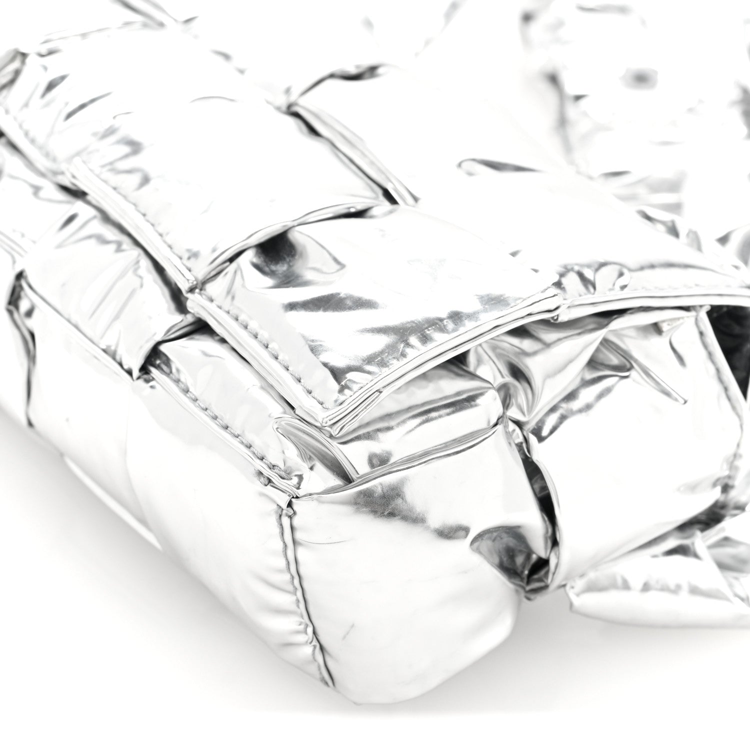Metallic Lambskin Maxi Intrecciato Padded The Belt Cassette Bag Silver