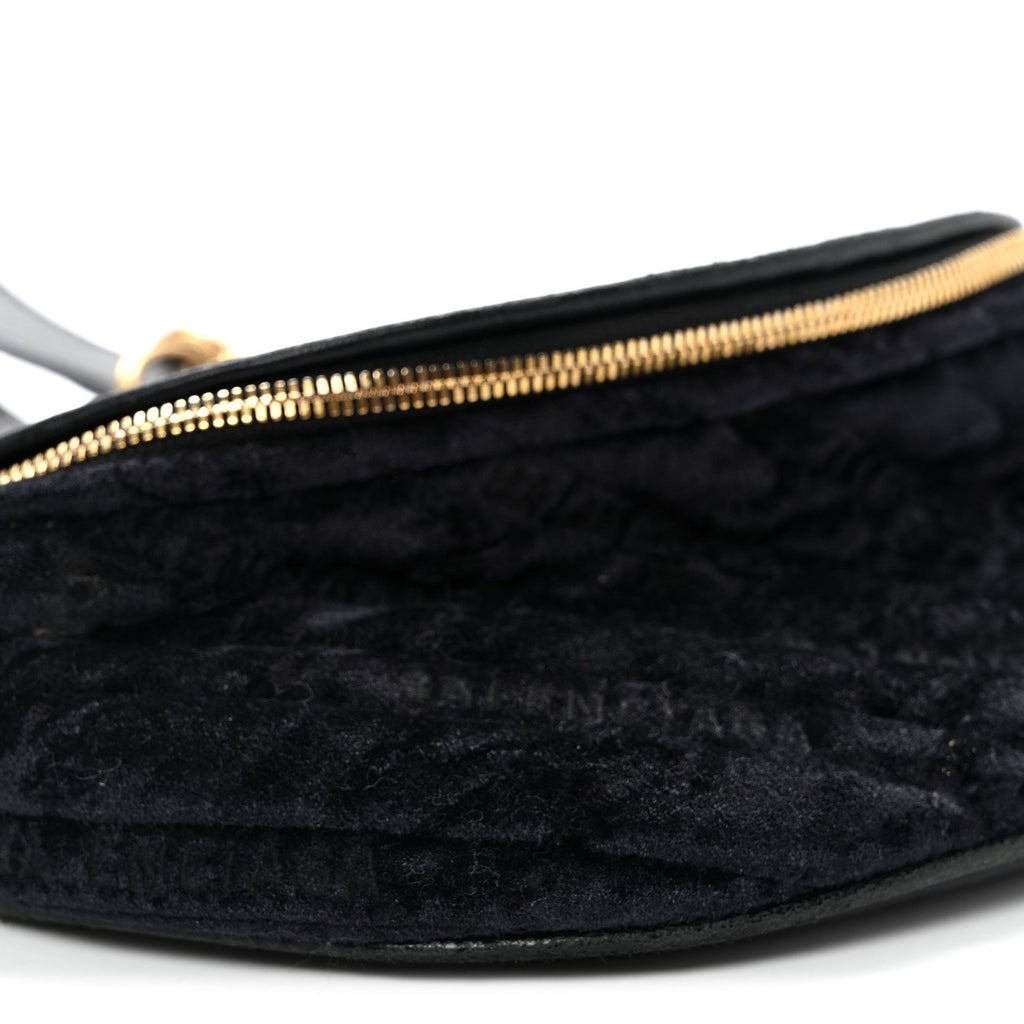 Crushed Velvet Logo Embossed XXS Souvenir Belt Bag Black