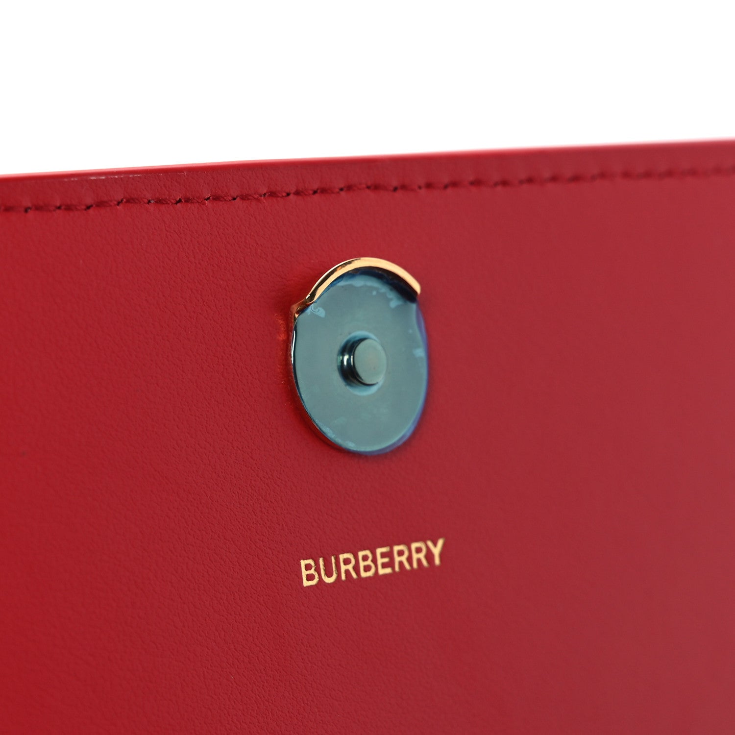 Grainy Calfskin Logo Henley Wallet On Chain Red