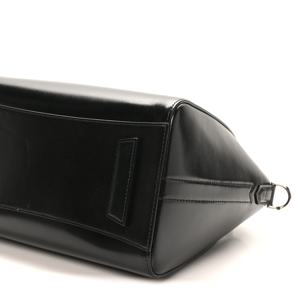 Shiny Lord Calfskin Small Antigona Black