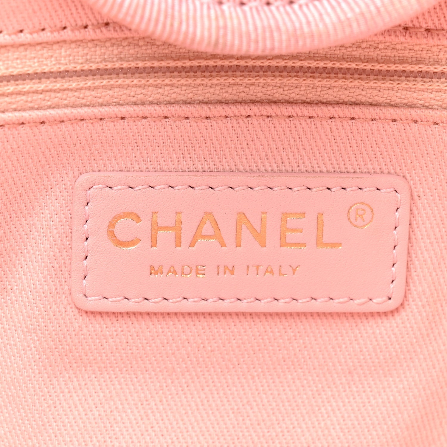 Lurex Boucle Deauville Medium Tote  Pink