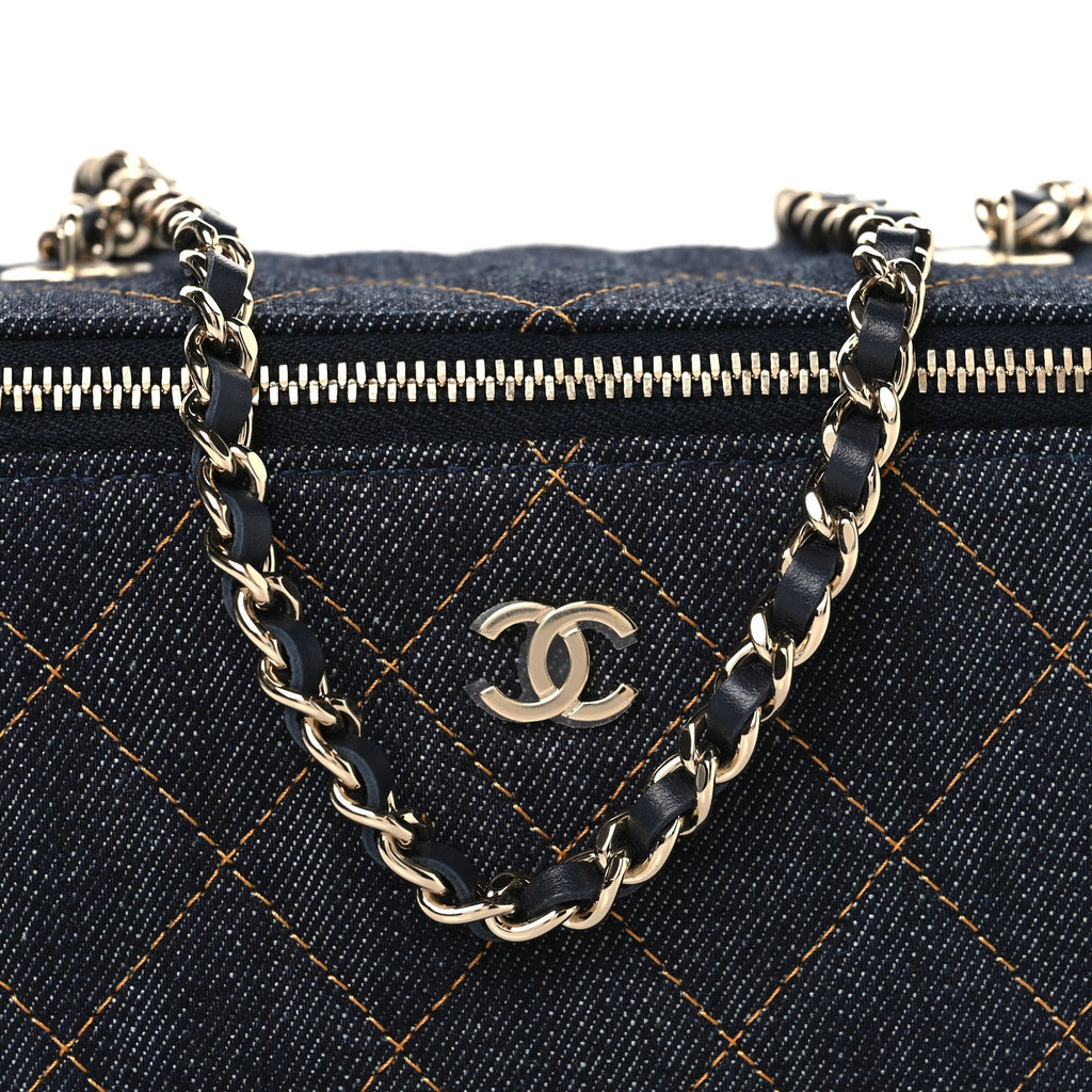 Denim Quilted Vanity Case With Chain Dark Blue