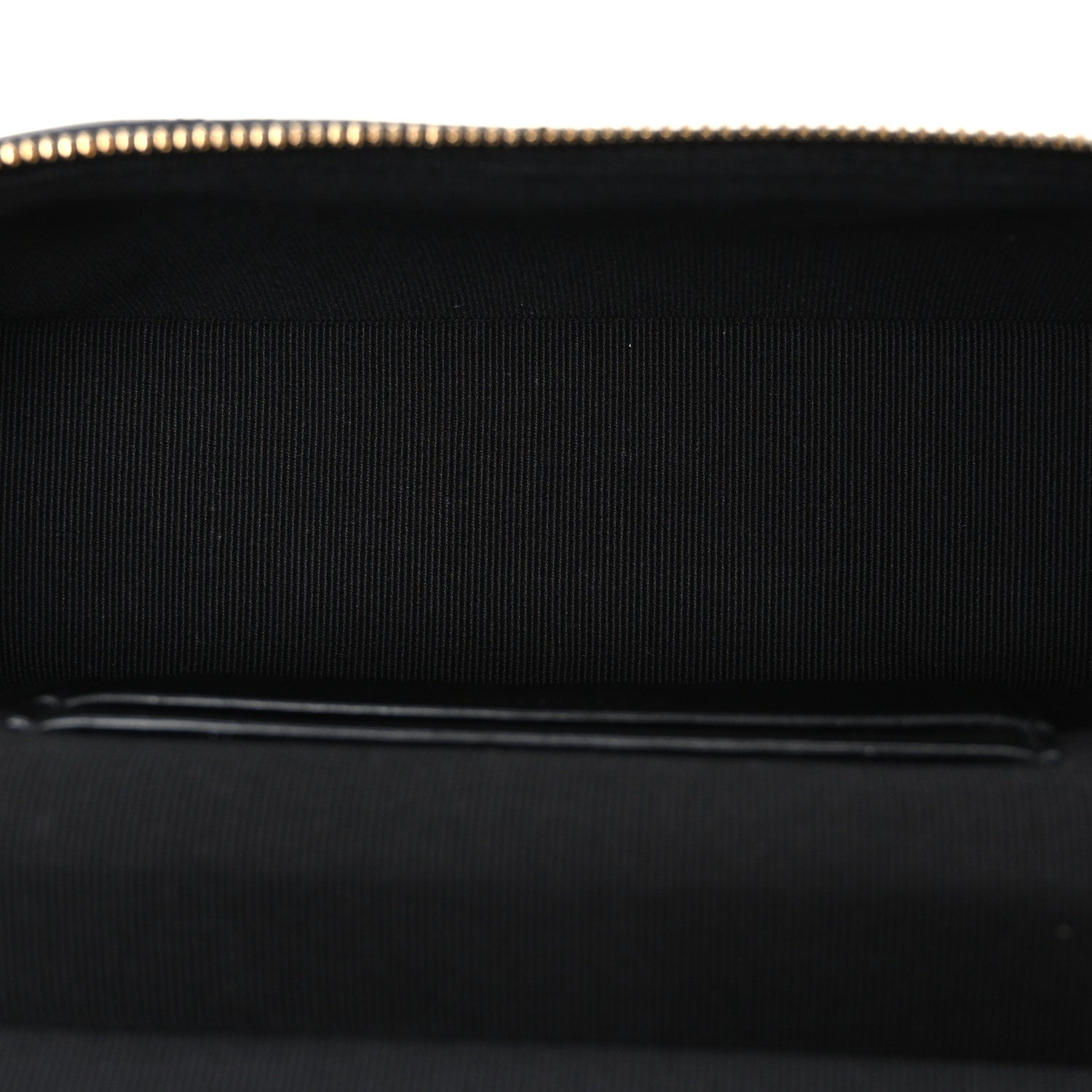 Goatskin Quilted Top Handle Slim Vanity With Chain Black