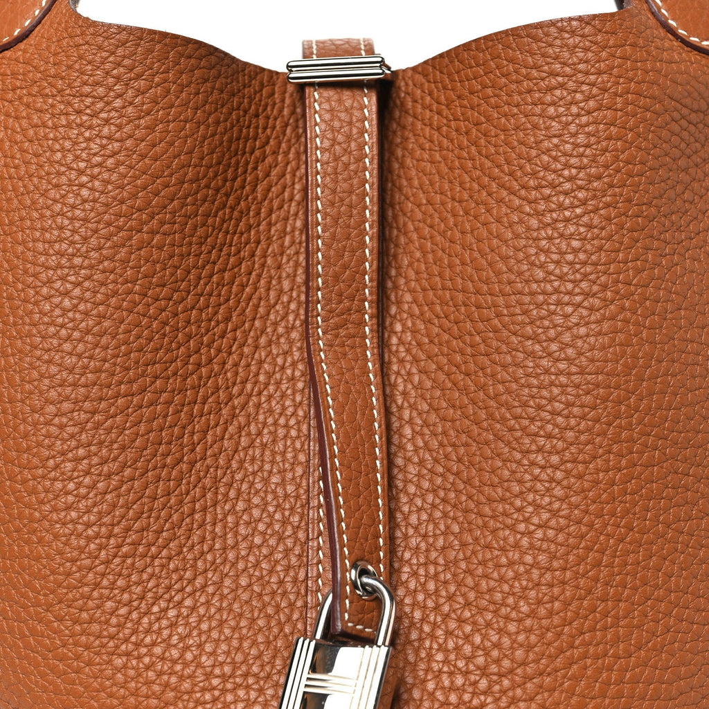 Taurillon Clemence Picotin Lock 22 MM Gold