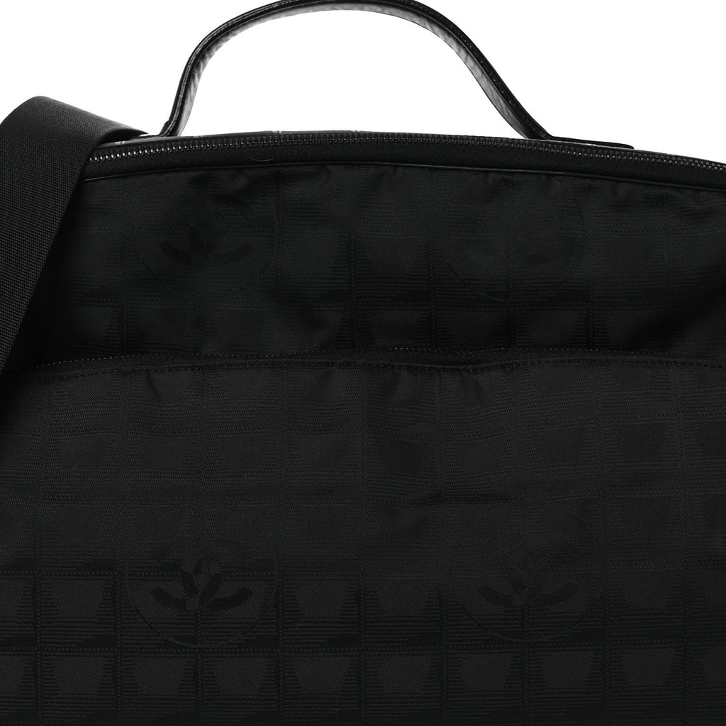 Nylon Travel Shoulder Bag Black