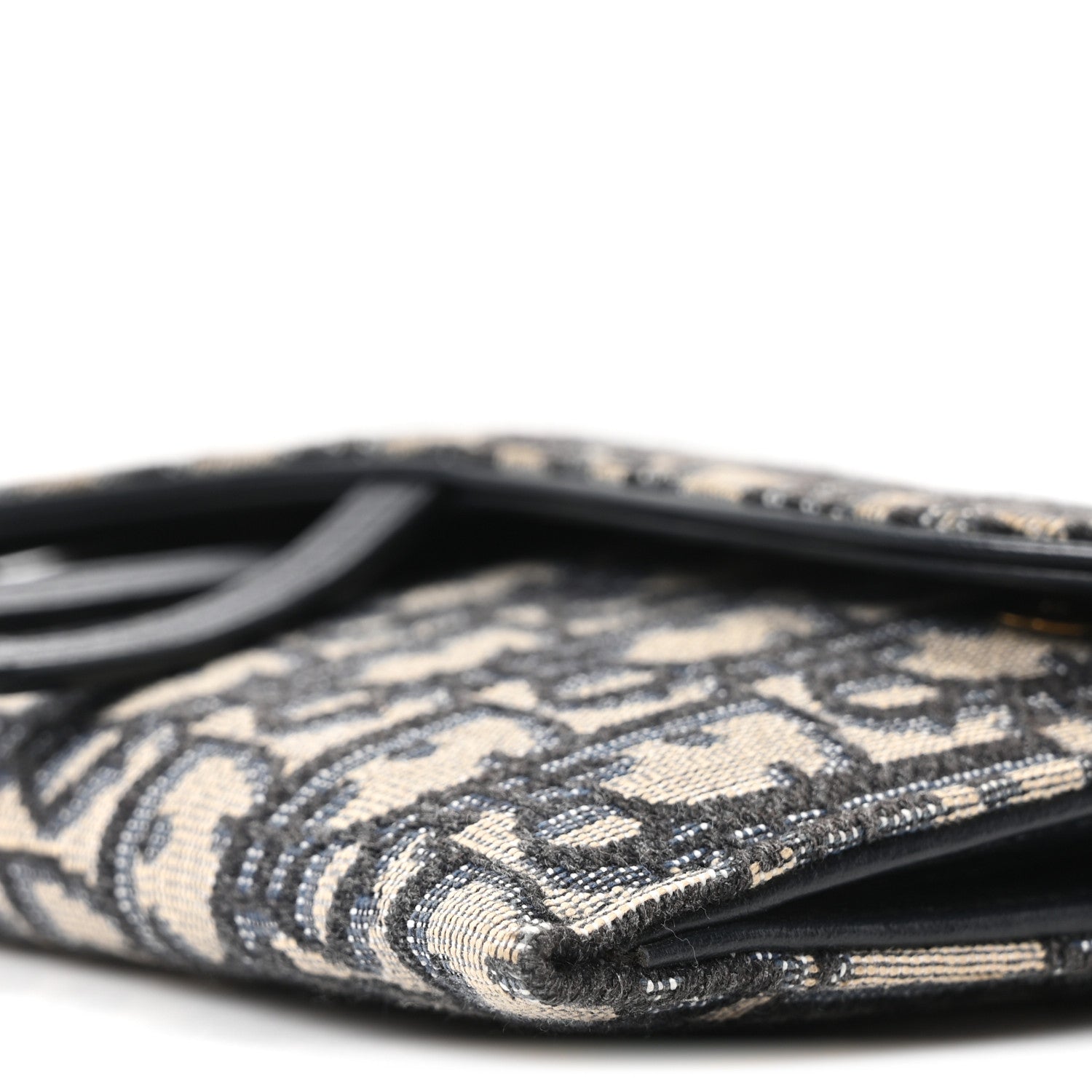 Oblique Saddle Chain Long Wallet Blue