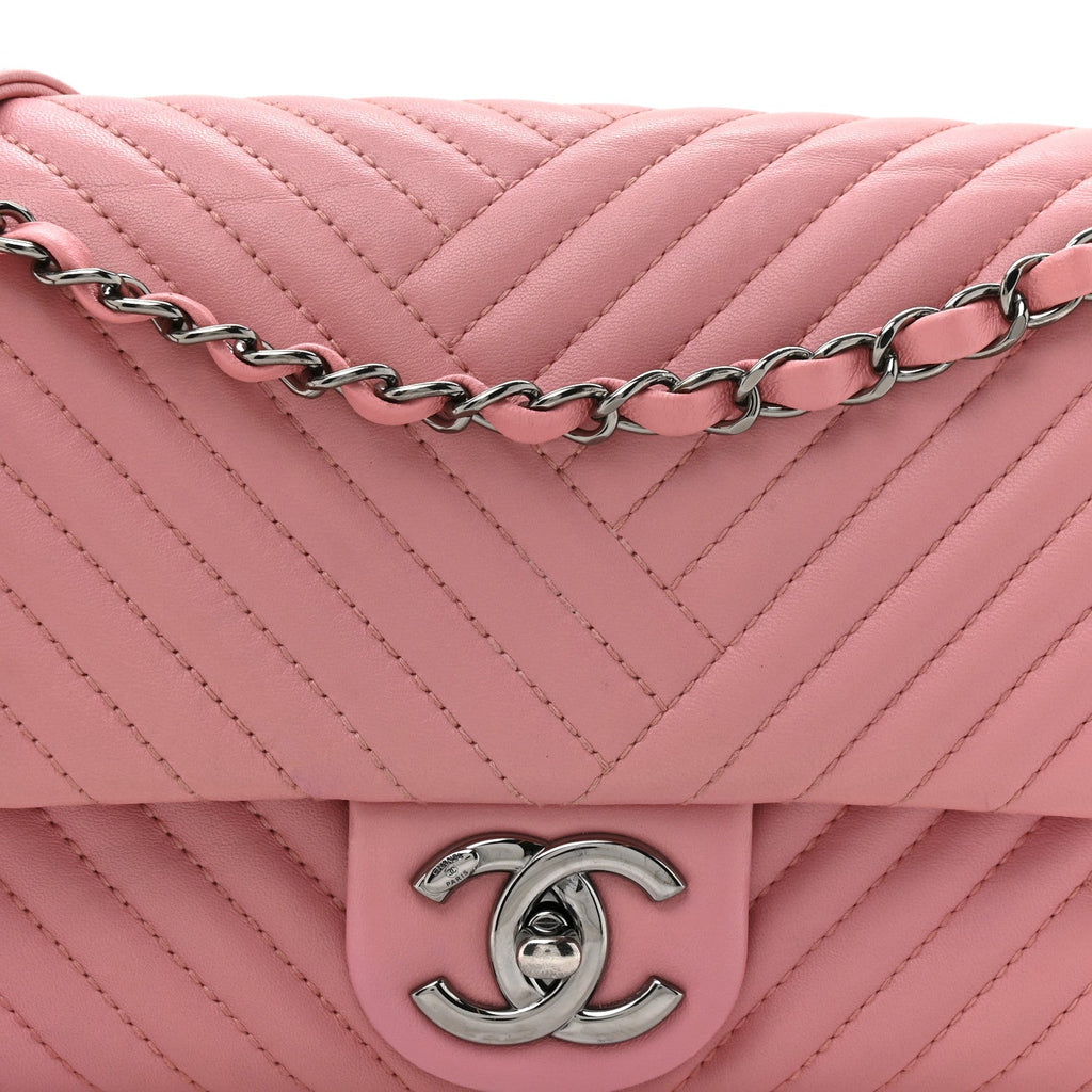 Lambskin Quilted Medium CC Crossing Flap Pink