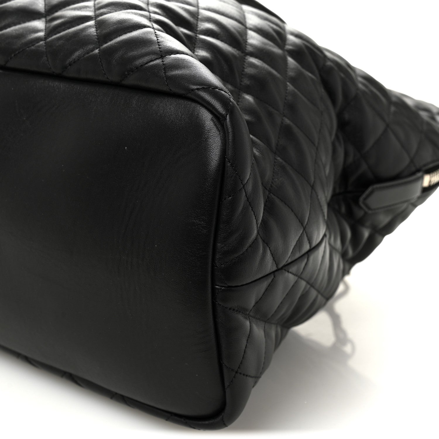 Calfskin Quilted ES Giant Travel Bag Black