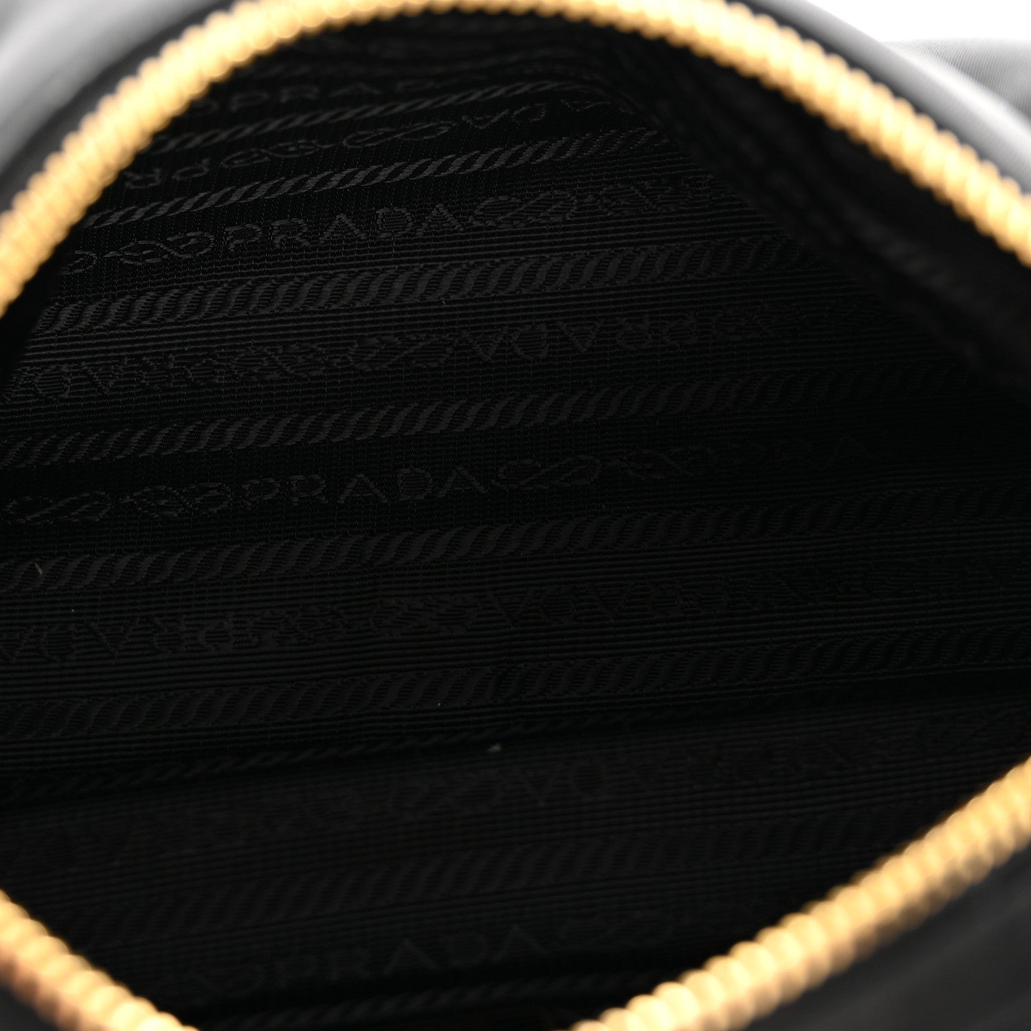 Re-Nylon Pouch Black