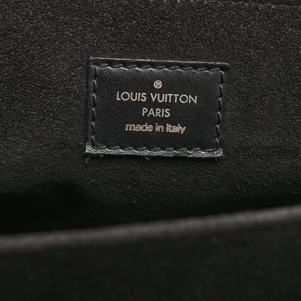 Reverse Monogram Pochette Metis