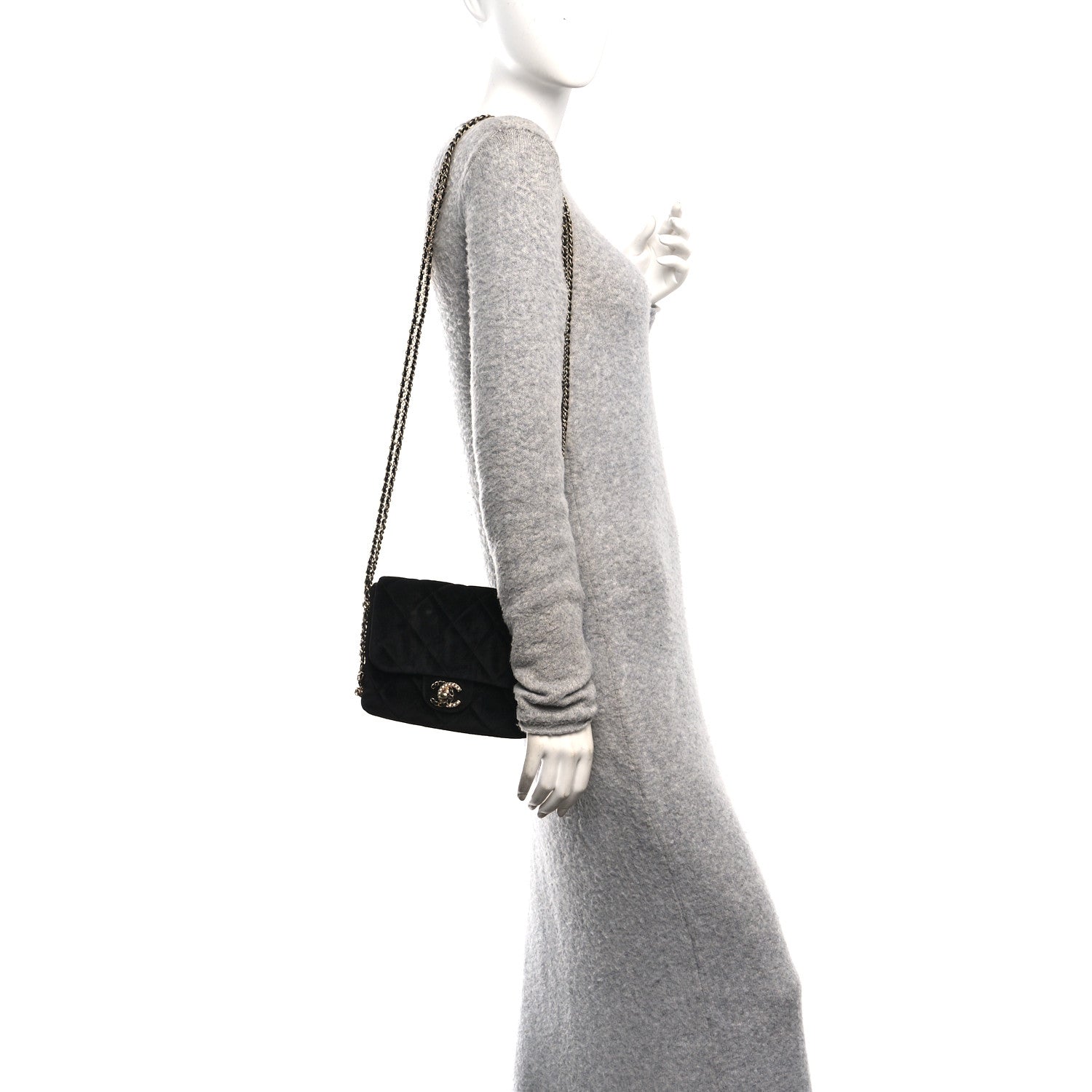 Velvet Quilted Crush On Chains Flap Bag Black
