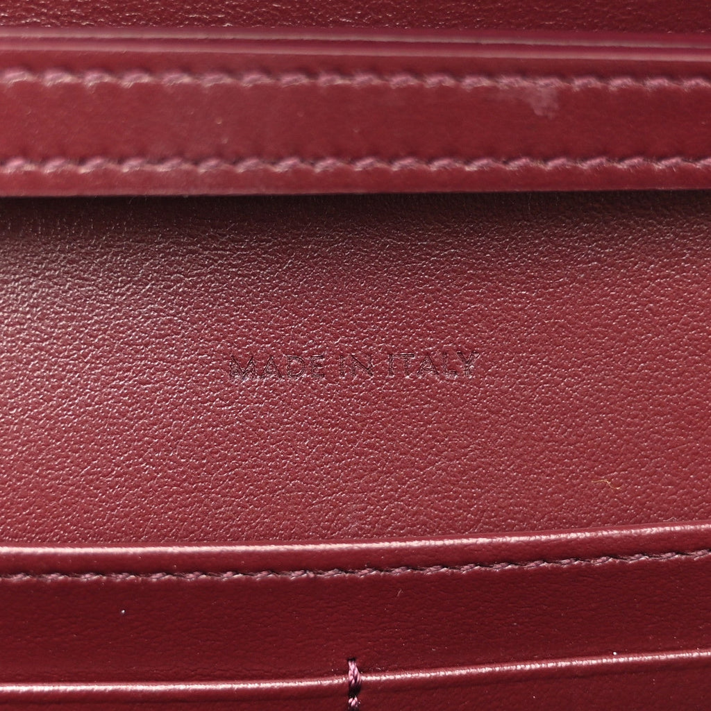 Shiny Calfskin Triomphe Margo Wallet on Chain Burgundy