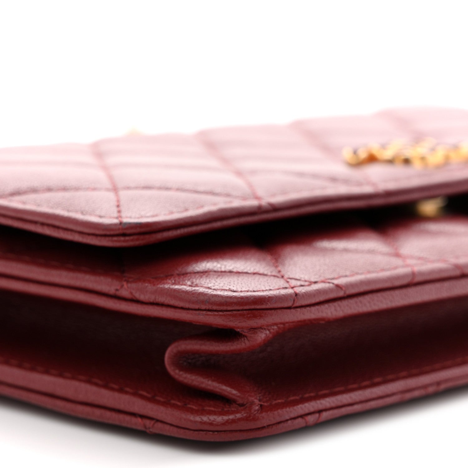 Lambskin Quilted Infinity Wallet On Chain WOC Burgundy