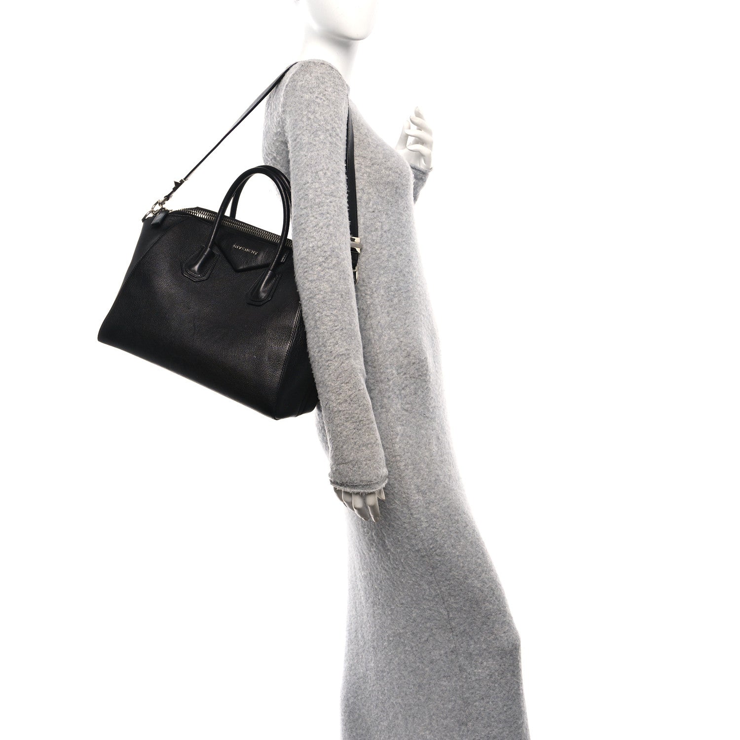Sugar Goatskin Medium Antigona Black