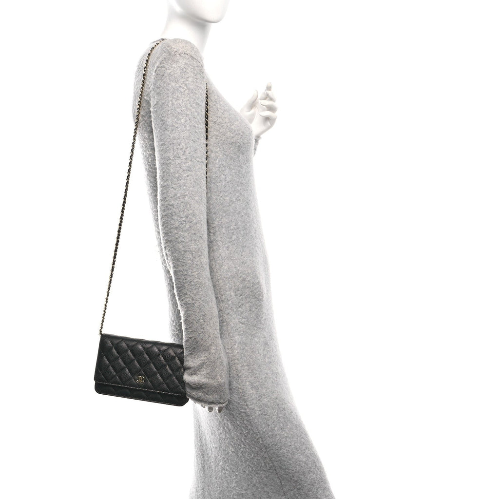 Caviar Quilted Wallet on Chain WOC Black